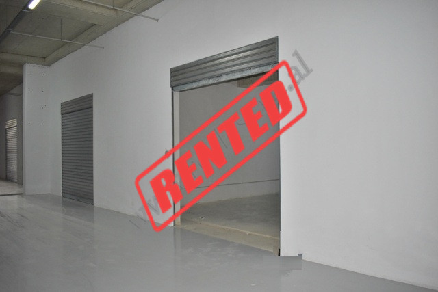 Warehouse for rent near Zogu I Boulevard in Tirana, Albania